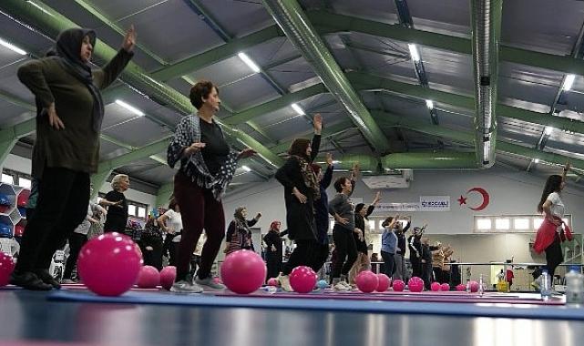 1 yılda 13.700 kg’lık kilo kaybı sağlandı