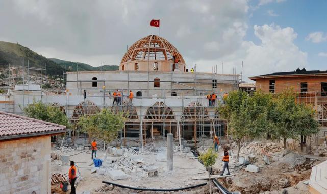 Anadolu’nun ilk camisi ayağa kalkıyor