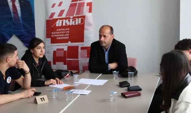 Antalya’da gençlere  Cittaslow Fikir Maratonu düzenlendi