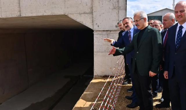 Bakan Uraloğlu açıkladı… O hatta 2027’de yolcu ve yük taşımacılığı başlıyor