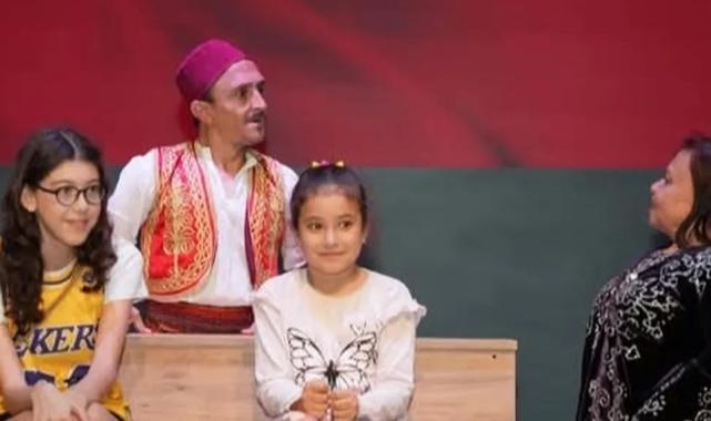 Balıkesir Gömeç’te engelli oyuncular tiyatroyal yüreklere dokundu