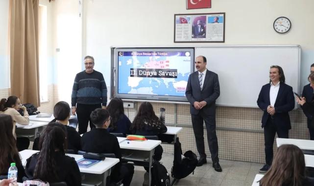 Başkan Altay Konya’da öğrencilerle bir araya geldi