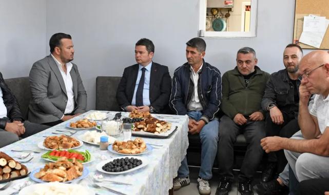 Başkan Aydın taksici esnafı ile kahvaltı yaptı