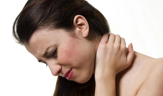 Boyun ağrısına karşı uzmanından öneriler