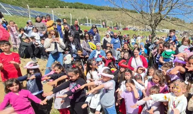 Bursa Gemlik’te uçurtma şenliği coşkuyla gerçekleşti