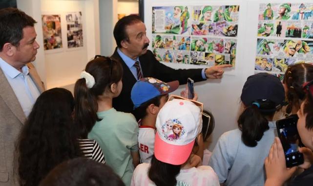 Bursa Osmangazi’de ‘Elinde Fırça, Dilinde Müzik’ çizgi roman sergisi