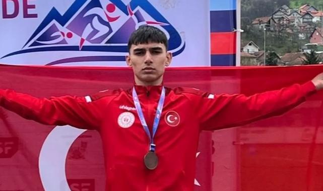 Bursa Osmangazili milli atletten dünya üçüncülüğü