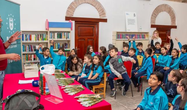 Bursa’da minik okurlara kitap bilinci aşılandı