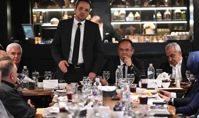 BUYSAD’da bayrak değişimi