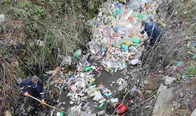 Dere yataklarını çöplüğe döndürmüşler