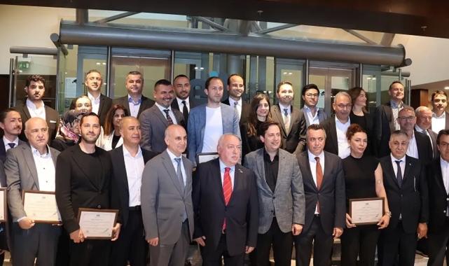 Egeli ihracat liderleri ödüllerle onurlandırıldı