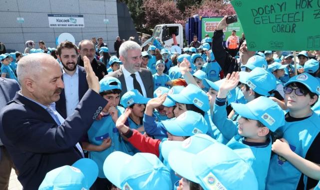 Gebze’de öğrencilerden ‘Sıfır Atık’a destek yürüyüşü