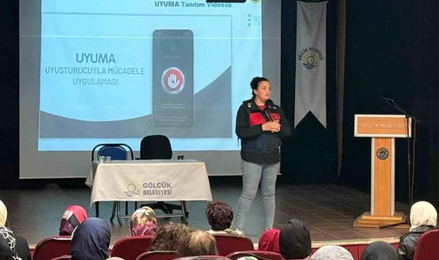 Gölcüklü kadınlara “En İyi Narkotik Polisi: Anne” semineri