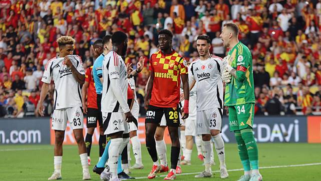 Göztepe 1-1 Beşiktaş (Maç Sonucu) İzmir’de puanlar paylaşıldı!