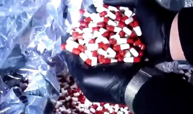 İstanbul ve Diyarbakır’da büyük uyuşturucu operasyonu: 7,1 milyon hap ele geçirildi