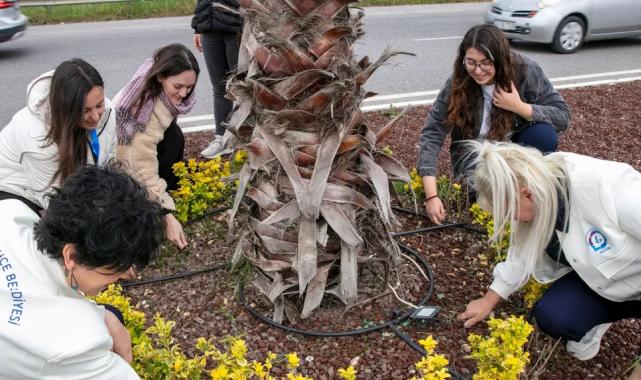 İzmir Güzelbahçe’de ‘imeceye’ devam