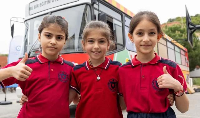 İzmir’de Dobidob ile çocuklara geri dönüşüm bilinci