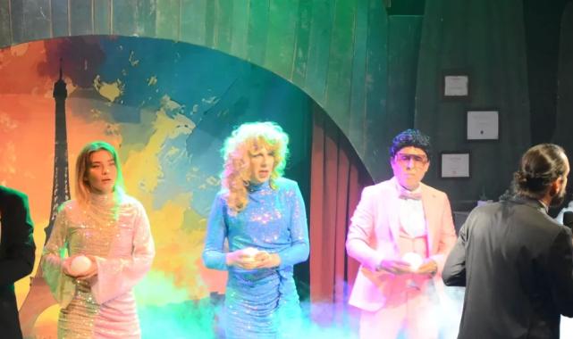  “Kaktüs Çiçeği” Türk Böbrek Vakfı yararına sahnelendi!