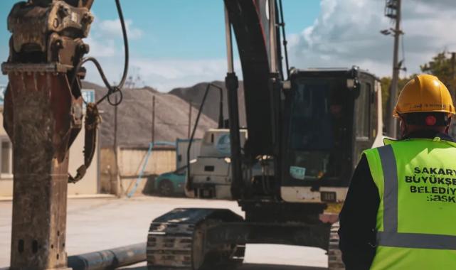 Kaynarca’nın 11 kilometrelik yeni hattında ikinci etap hızla ilerliyor