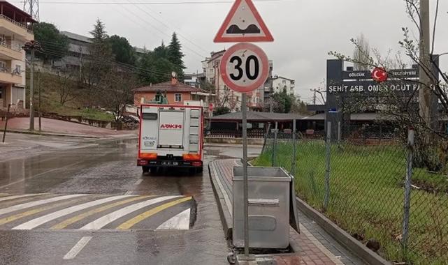 KBB trafik ve yol levhalarının onarımı yapılıyor