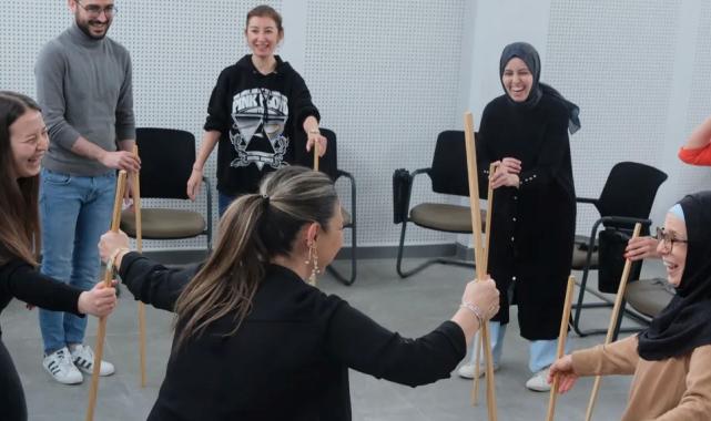 Kocaeli Büyükşehir’den sanat ve hayatı buluşturan atölye