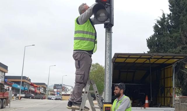 Kocaeli’de trafik ışıkları bakıma alındı