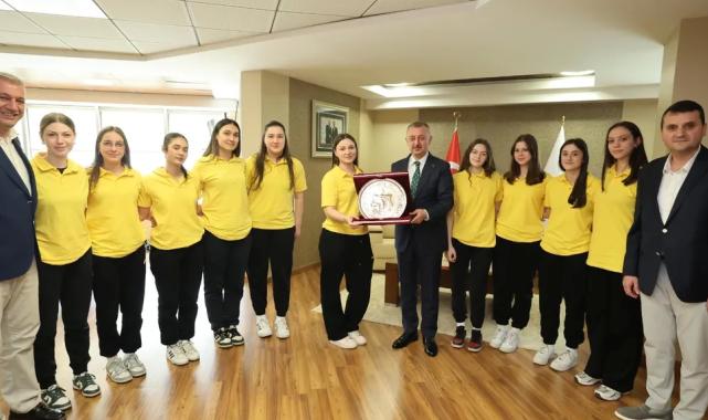 Kocaeli’den şampiyonluk inancıyla Samsun’a gidiyorlar