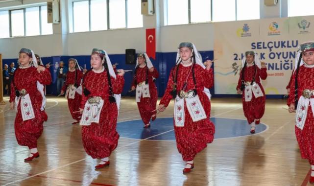 Konya Selçuklu’da 2. halk oyunları şenliği tamamlandı