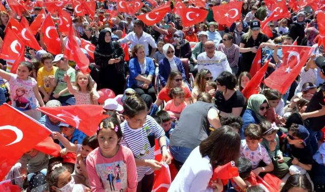 Konya’da çocuklar 80 Binde Devr-İ Alem Parkı’nda buluşuyor