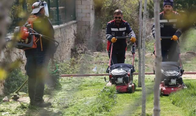 Konya’da park ve bahçelerine bahar dokunuşu