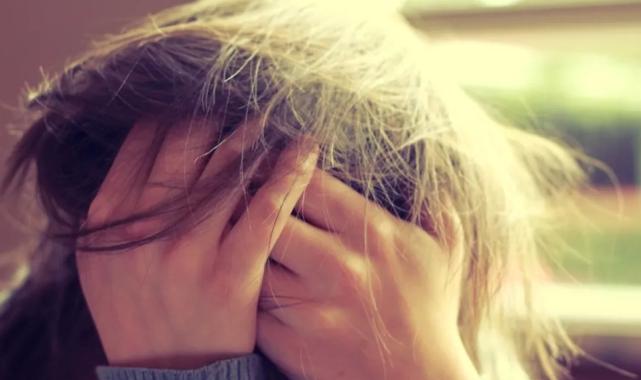 Kronik uykusuzluk öğrenmeyi güçleştirip, hafıza problemlerine yol açabiliyor!