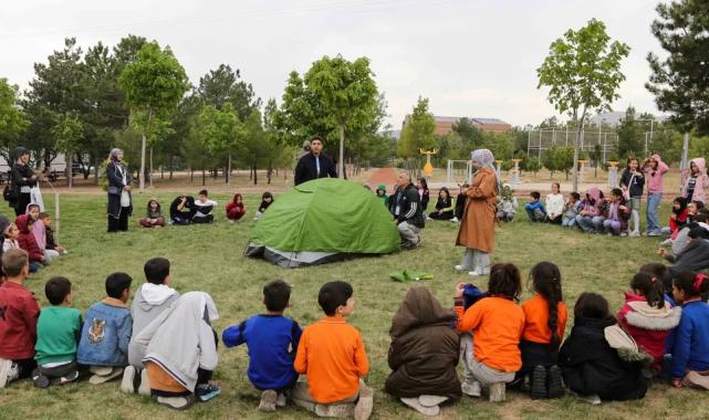 Meram’da Minik Kaşifler Doğa Okulu’nda buluştu