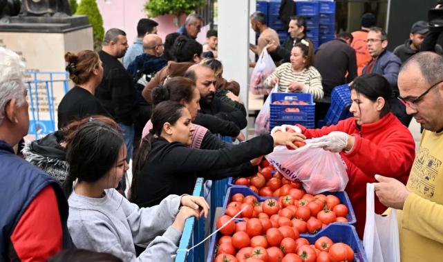 Muratpaşa’dan 10 tonluk tarım desteği