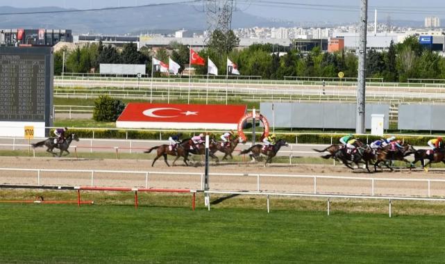 Mustafakemalpaşa adını taşıyan ilk koşu tamamlandı