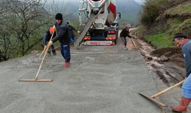 Ordu Aybastı’ya beton yol çalışması