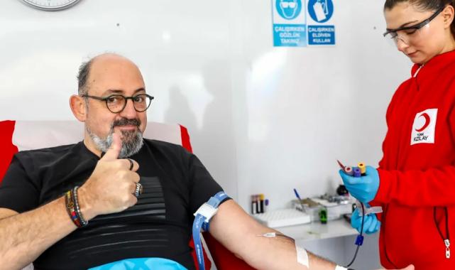 Prof. Dr. Sinan Canan’dan kan bağışı çağrısı: Bahar geldi, kan dostu olalım