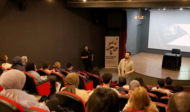 Sinema Atölyesi’nde ilk zil çaldı!