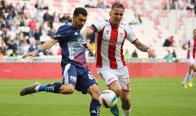 Net Global Sivasspor 2-0 Onvo Antalyaspor (Maç Sonucu) Sivas’tan kritik galibiyet!