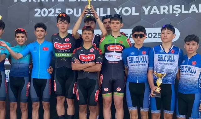 Torku Balıkesir’de kürsü kapattı