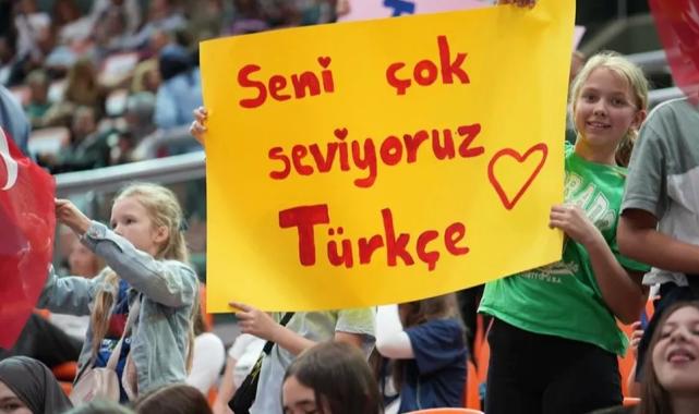 5 bin çocuk, tek bir dil!