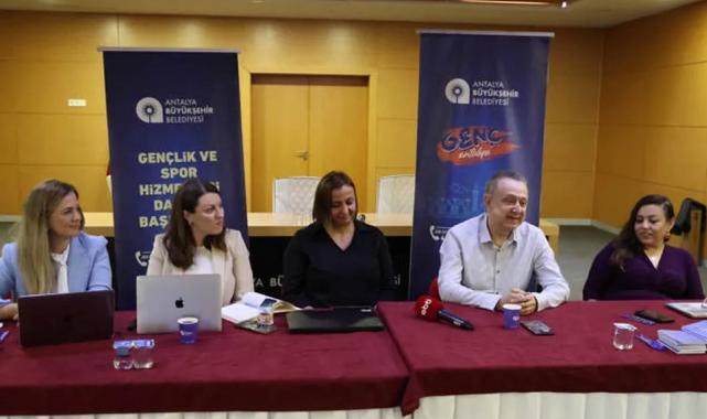 Antalya Büyükşehir gençlik çalışmalarını genişletiyor