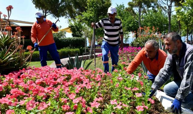 Antalya Muratpaşa’nın renkli emeği