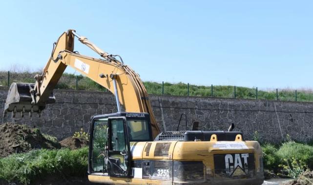 ASKİ temizlik harekatı başlattı