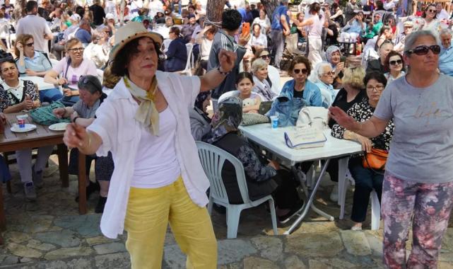 Ayvalık’ta hıdırellez coşkusu Çamlık’ta yaşandı