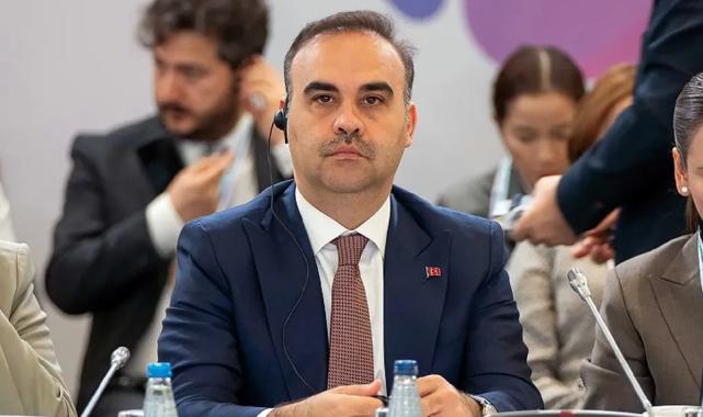 Bakan Kacır: Türkiye, bölgesel kalkınma ile küresel zorlukların üstesinden gelecek