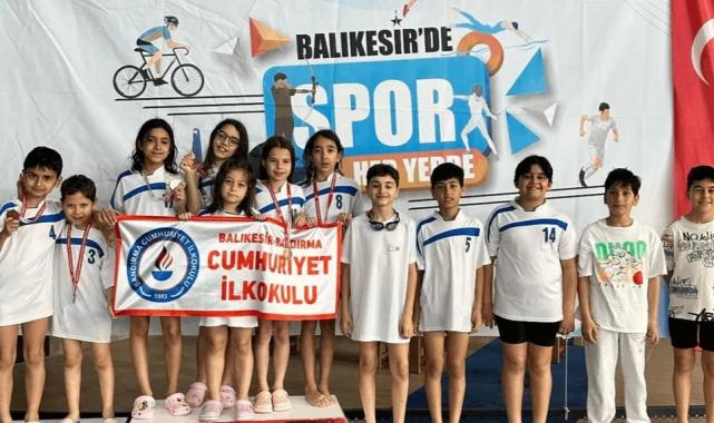 Balıkesir Büyükşehir’in minikleri madalyaları topladı
