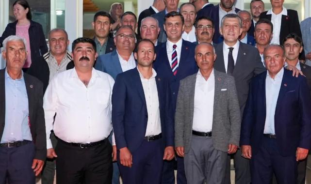 Başkan Zeyrek Köprübaşı’nda muhtarlarla buluştu