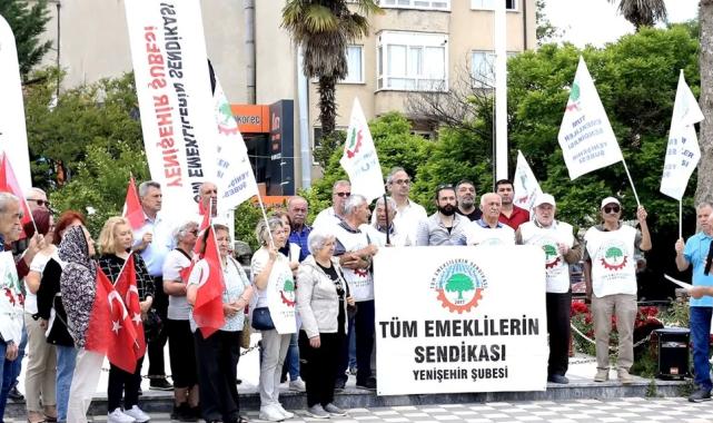 ‘Bayram ikramiyesi enflasyonun  çok gerisinde kaldı’