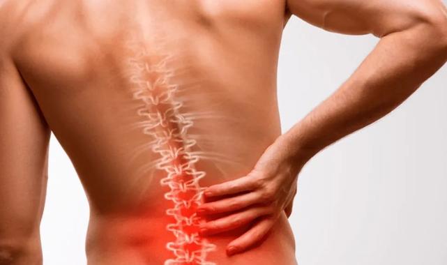 Bel fıtığı yaşı 15’e düştü!