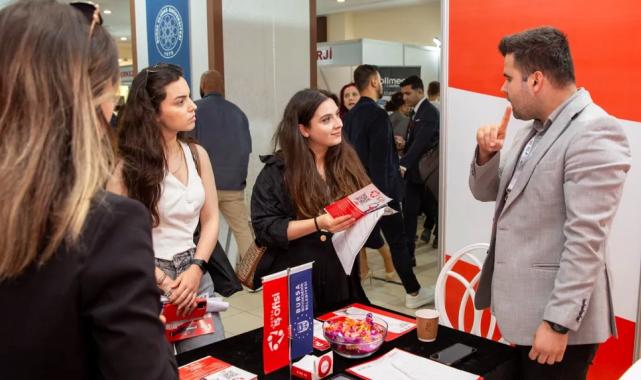 Bursa Büyükşehir, kariyerde gençlerin yanında